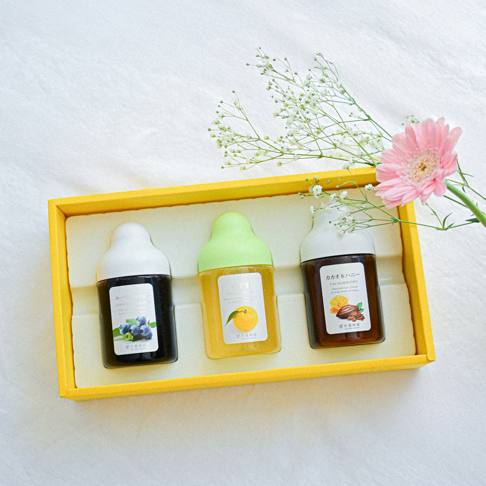 [Gift Set] Fruit Juice & Honey (300g) × 3 C3P (Yuzu, Blueberry, Cacao)