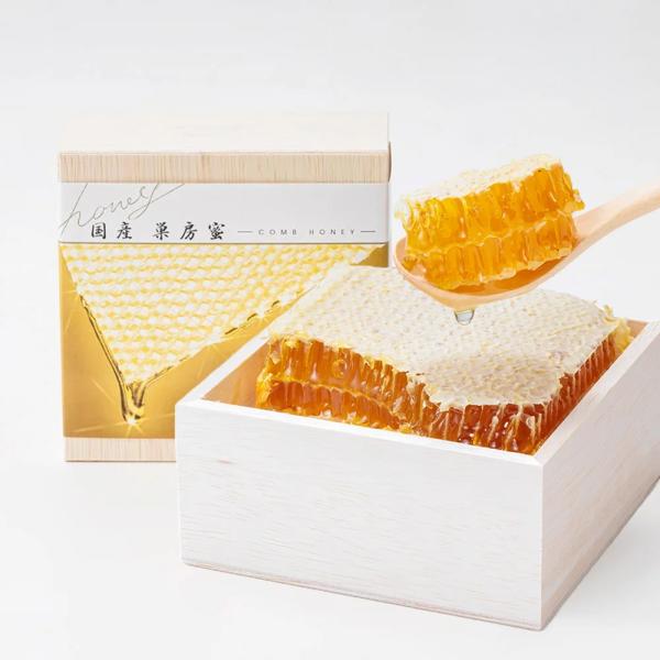 Honeycomb - Made in Japan (10cm x 10cm x 3.5cm) (300g)